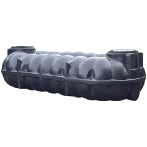 Grote regenwaterput kunststof met geribbelde structuur en dubbele deksels, ontworpen voor ondergrondse regenwateropslag en hergebruik.